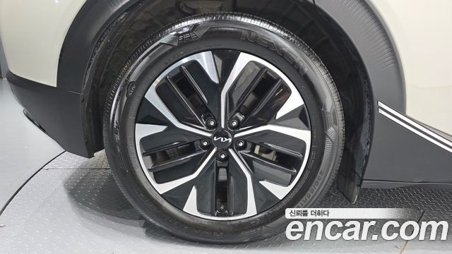 Kia EV6 из Кореи Encar
