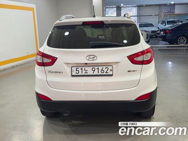 Hyundai Tucson Diesel(e-VGT) 2WD Modern — пробег 220 235 км — фото 4 из 5