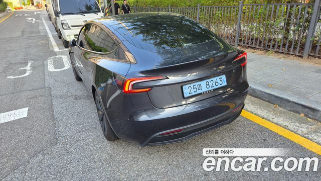 Tesla Model 3 Premium Long Range RWD — пробег 4 800 км — фото 5 из 5