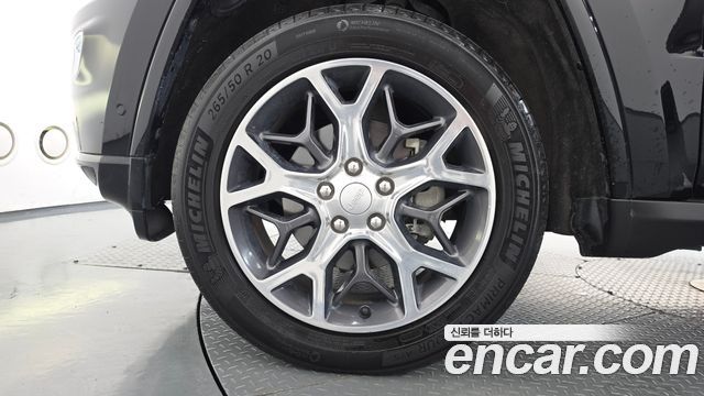 Jeep Cherokee из Кореи Encar