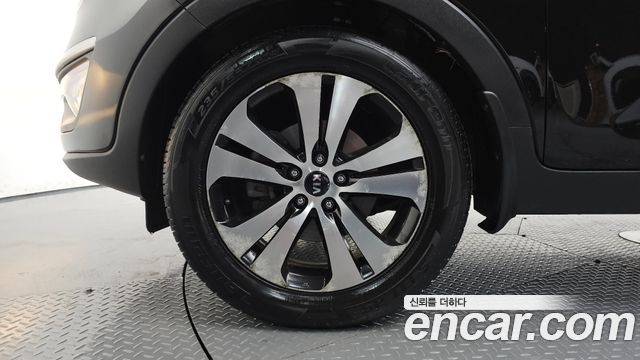 Kia Sportage Diesel 2WD TLX Deluxe — пробег 137 815 км — фото 5 из 5