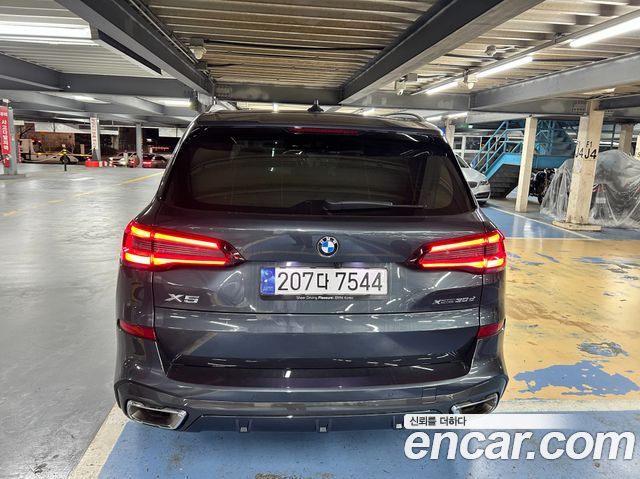 BMW X5 xDrive 30d M Sport — пробег 101 947 км — фото 5 из 5