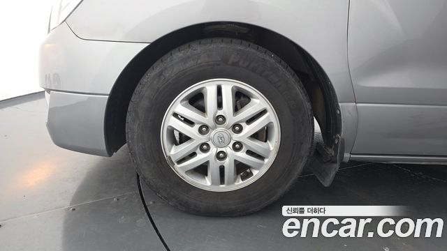 Hyundai Starex 5-Seater VAN Smart — пробег 106 126 км — фото 5 из 5