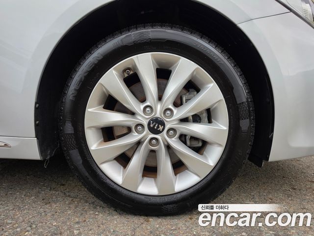 Kia K5 из Кореи Encar