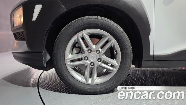 Hyundai Kona из Кореи Encar