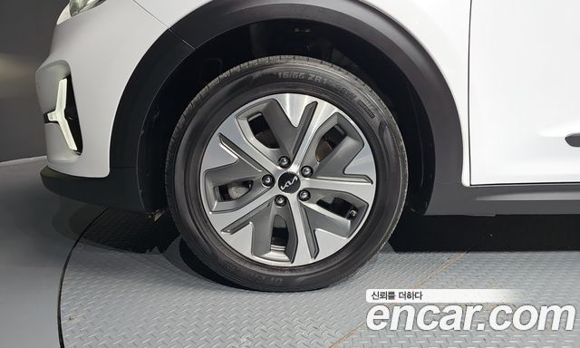 Kia Niro Earth — пробег 148 140 км — фото 5 из 5