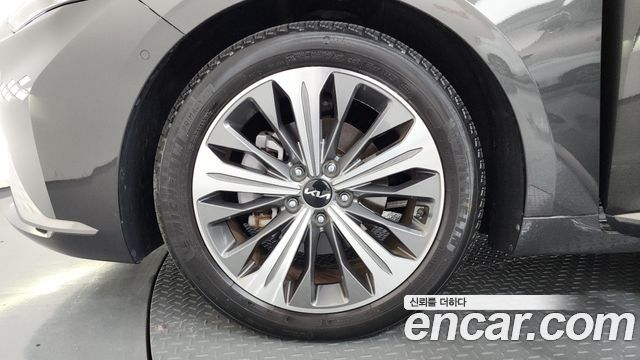 Kia K8 из Кореи Encar