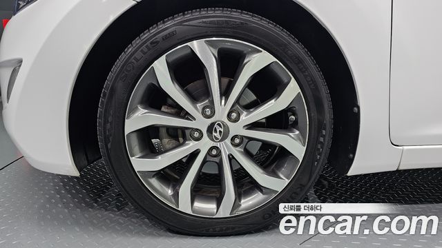 Hyundai AVANTE из Кореи Encar
