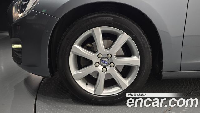 Volvo S60 из Кореи Encar