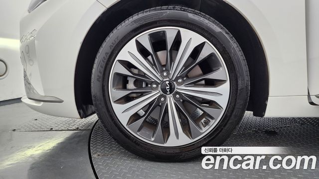 Kia K8 из Кореи Encar