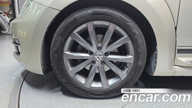 Volkswagen Beatle из Кореи Encar