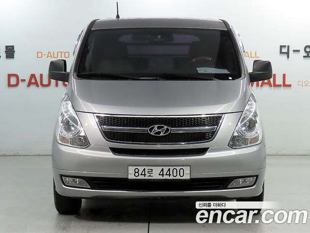 Hyundai Starex 3-Seater VAN CVX Luxury — пробег 185 805 км — фото 2 из 5