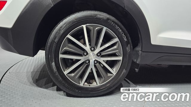 Hyundai Tucson из Кореи Encar