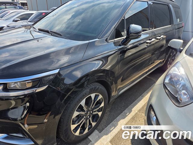 Kia Carnival Diesel 9-Seater Signature — пробег 151 765 км — фото 3 из 5