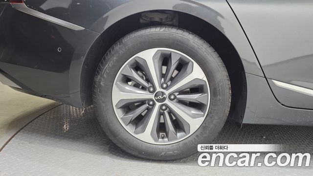 Kia K8 из Кореи Encar