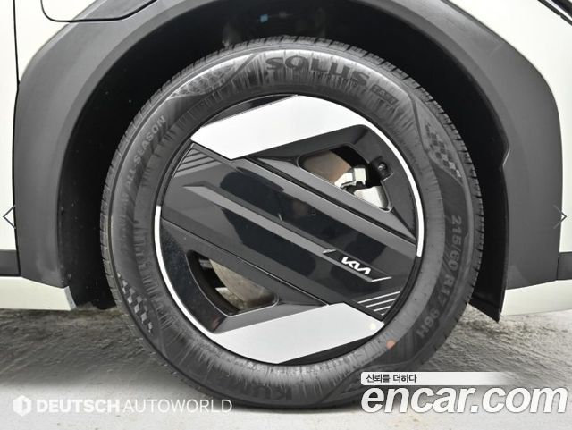 Kia EV4 из Кореи Encar