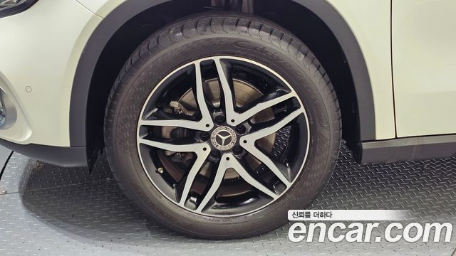 Mercedes-Benz GLA-Class из Кореи Encar