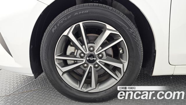 Kia K3 из Кореи Encar