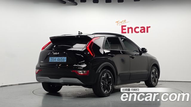 Kia Niro Air — пробег 17 463 км — фото 2 из 5