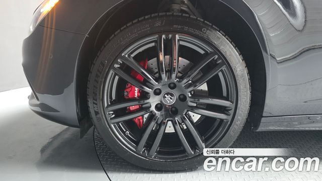 Maserati Ghibli из Кореи Encar