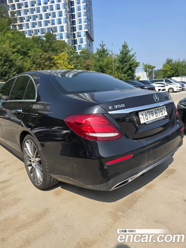 Mercedes-Benz E-Class E350 4MATIC AMG Line — пробег 103 952 км — фото 4 из 5