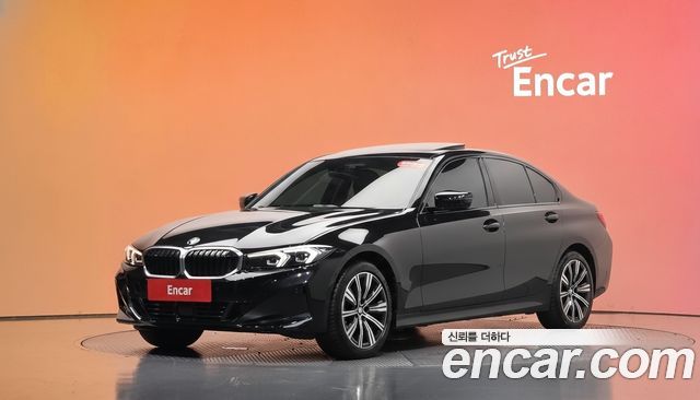 BMW 3-Series 320i — пробег 16 254 км — фото 1 из 5