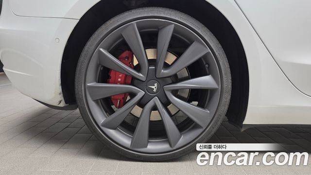 Tesla Model 3 Long Range AWD — пробег 94 972 км — фото 5 из 5