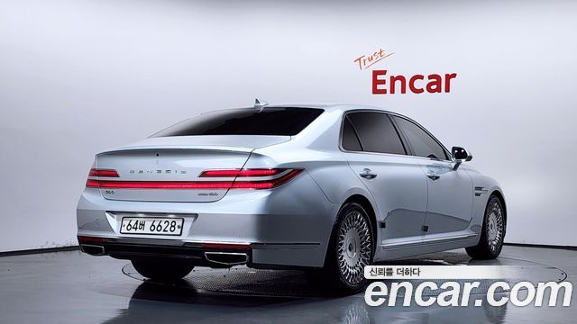 Genesis G90 из Кореи Encar
