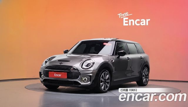 Mini Clubman Standard 2nd — пробег 69 370 км — фото 1 из 5