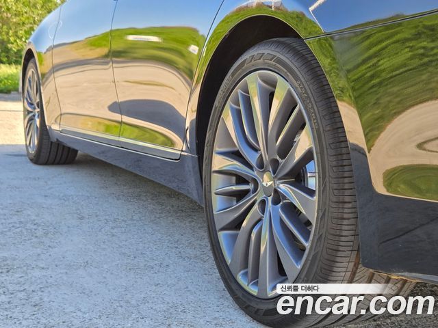 Hyundai Genesis G330 Premium AWD — пробег 120 800 км — фото 5 из 5