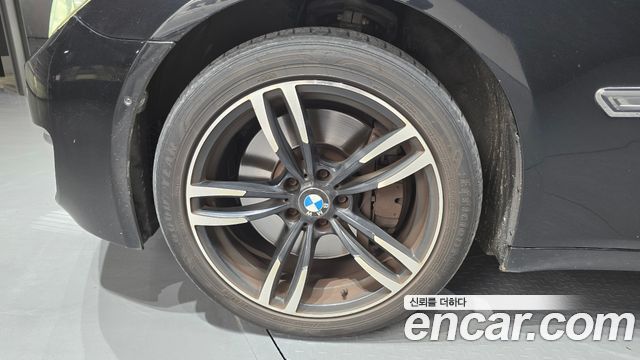 BMW 7-Series 750Ld xDrive — пробег 337 454 км — фото 5 из 5