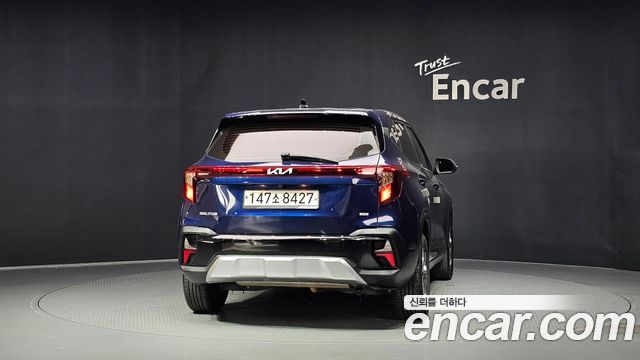 Kia Seltos из Кореи Encar