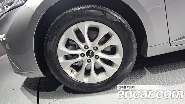 Kia K8 из Кореи Encar