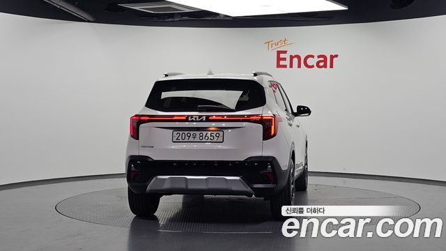 Kia Seltos из Кореи Encar