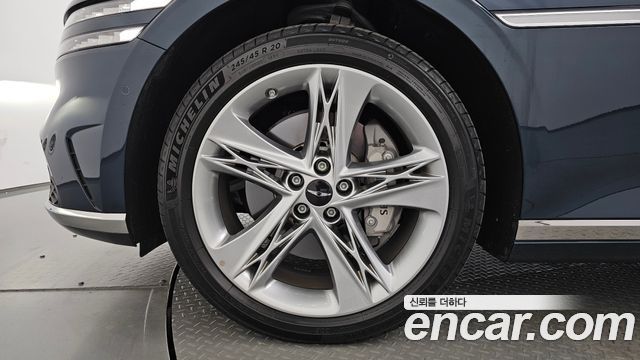 Genesis G90 из Кореи Encar