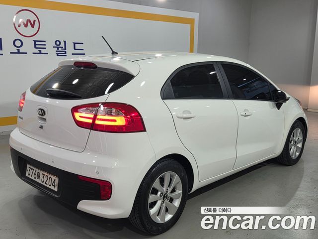 Kia pride из Кореи Encar