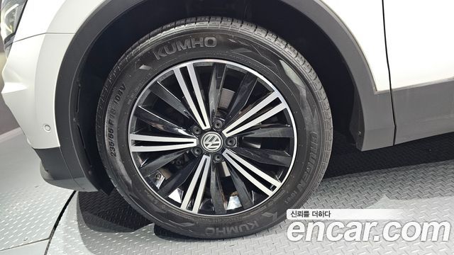 Volkswagen Tiguan из Кореи Encar