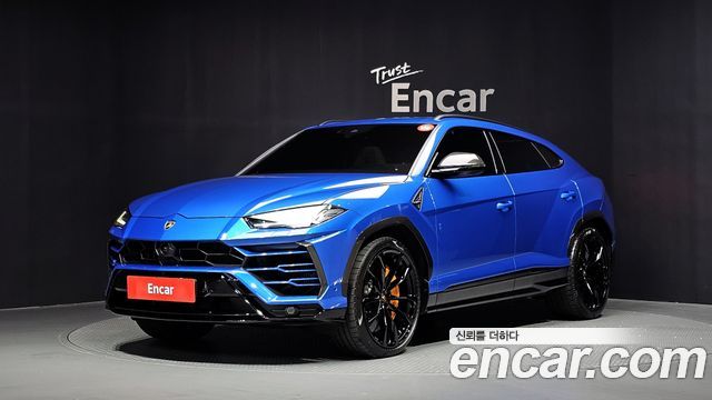 Lamborghini Urus из Кореи Encar