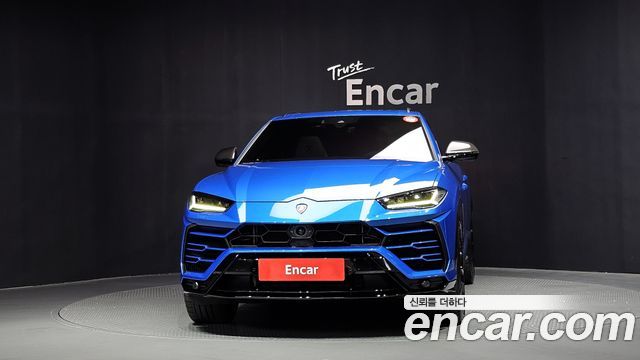 Lamborghini Urus из Кореи Encar