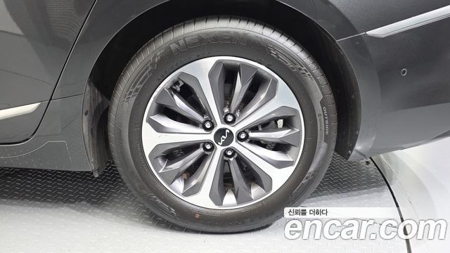 Kia K8 из Кореи Encar