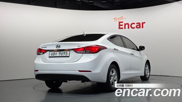 Hyundai AVANTE из Кореи Encar