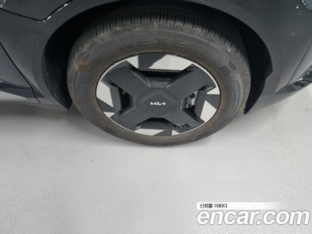 Kia EV5 из Кореи Encar