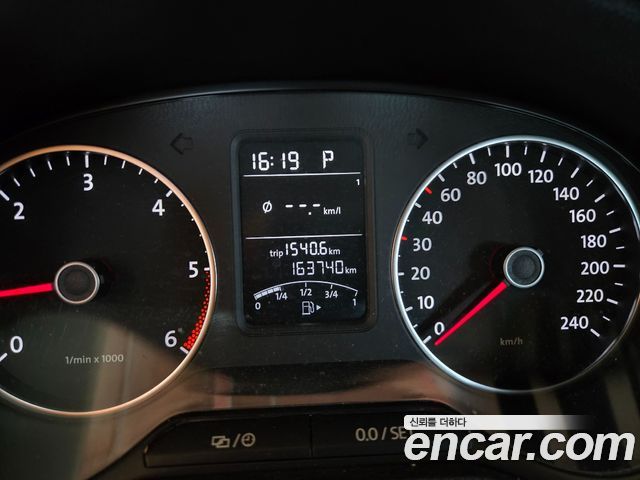 Volkswagen Polo из Кореи Encar