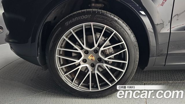 Porsche Cayenne 3.0 — пробег 100 363 км — фото 5 из 5