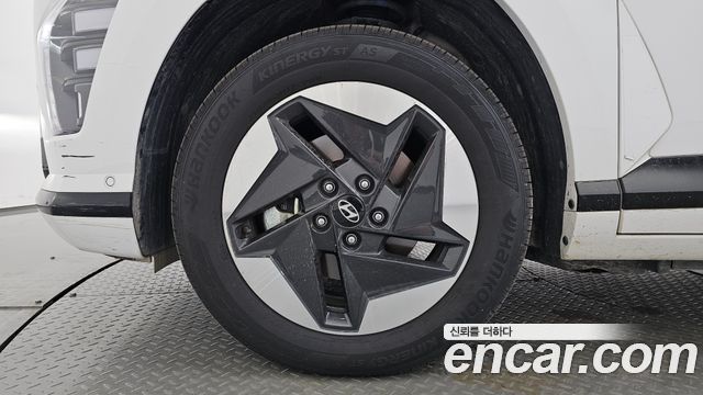 Hyundai Kona Long Range Premium — пробег 49 334 км — фото 5 из 5