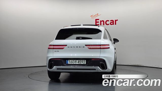 Genesis GV70 из Кореи Encar