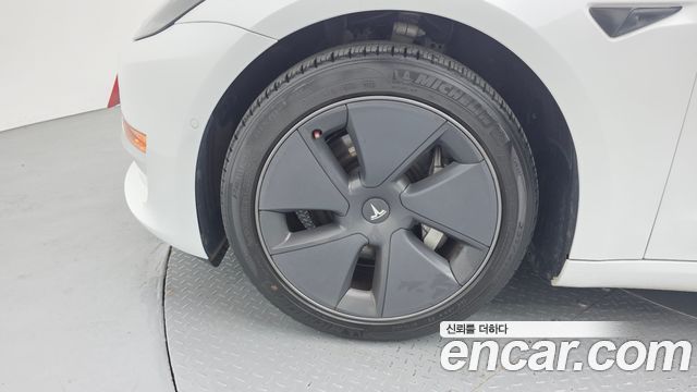 Tesla Model 3 Long Range AWD — пробег 65 195 км — фото 5 из 5