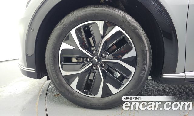 Kia EV6 из Кореи Encar
