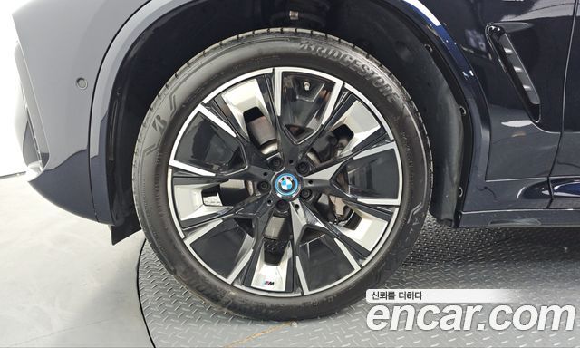 BMW iX3 M Sports — пробег 83 066 км — фото 5 из 5