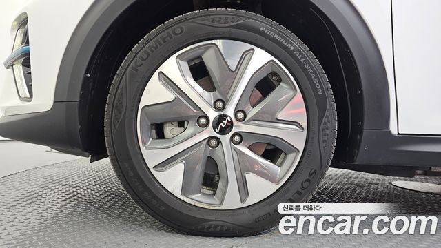 Kia Niro из Кореи Encar